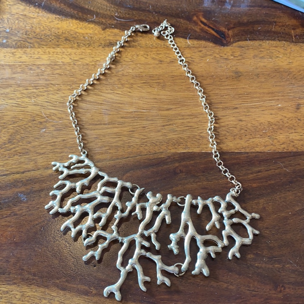 Gold metal coral necklace
